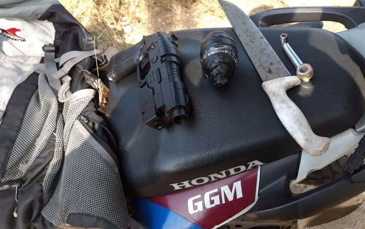 Material que estava com o assaltante