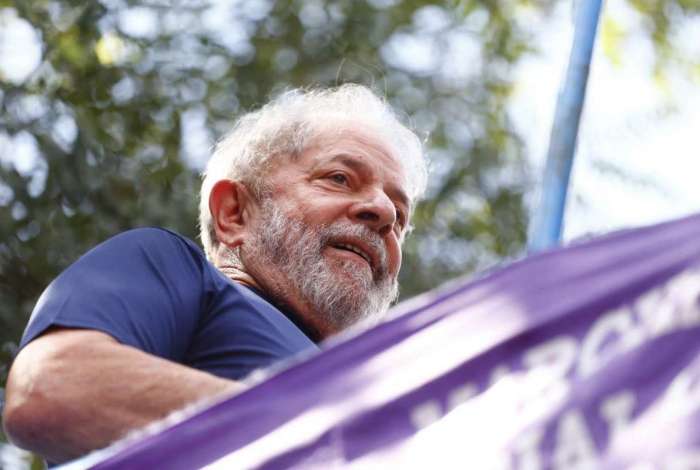 Defesa afirma que áudios vazados pelo The Intercept Brasil comprovam a parcialidade de Moro no julgamento de Lula