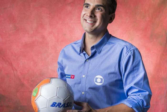 O narrador Gustavo Villani, da Globo - fotos Jo&atilde;o Miguel Junior/TV Globo e reprodu&ccedil;&atilde;o