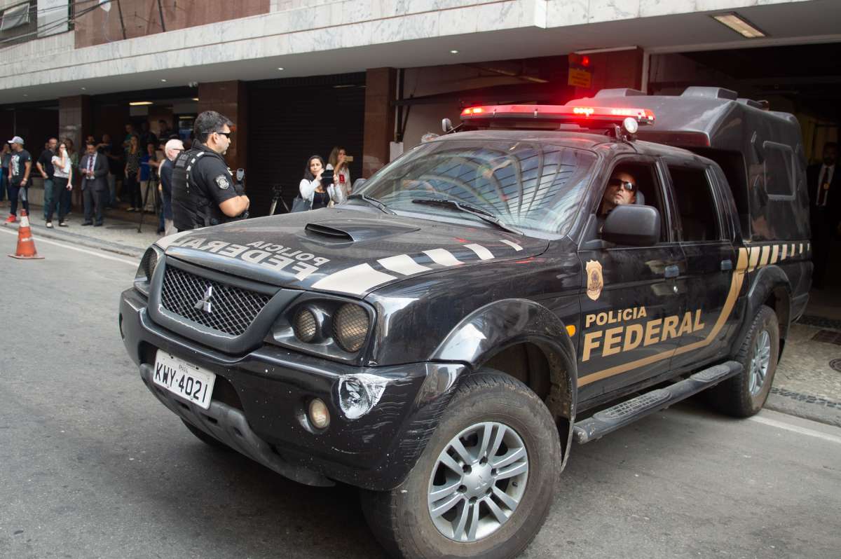 DEPOIMENTO DOS DEPUTADOS PRESOS - Chegada dos deputados Jorge Picciani, Paulo Melo e Edson Albertassi no Tribunal Regional Federal da 2a Região no Centro do Rio de Janeiro. Foto: Armando Paiva / Agência O Dia