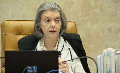 STF rejeita estipular prazo para Lira analisar impeachment de Bolsonaro