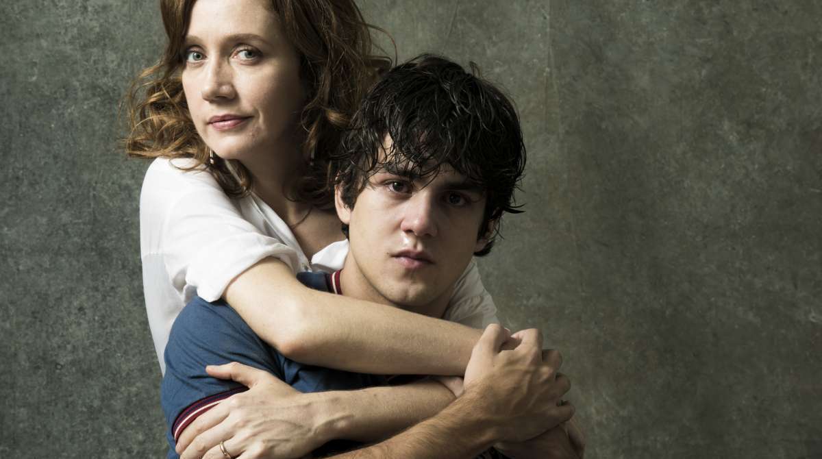 Gabriela (Camila Morgado) e Alex (Daniel Rangel)