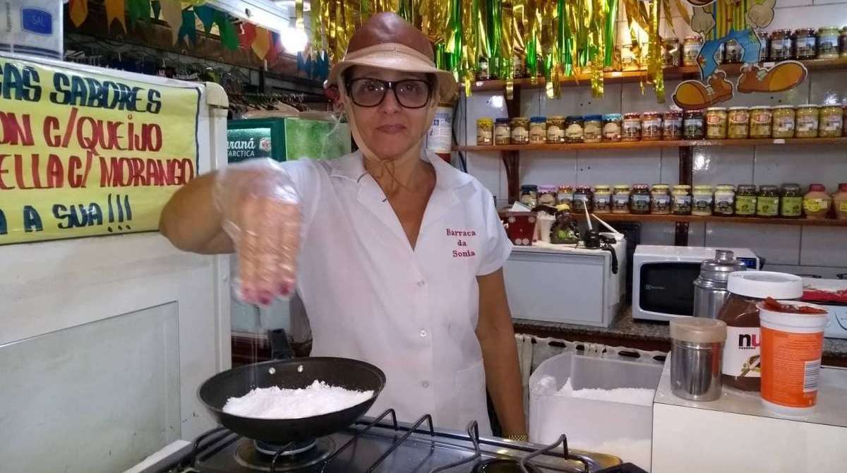 Sônia Regina, dona da barraca de tapioca na Feira de São Cristóvão - Divulgação