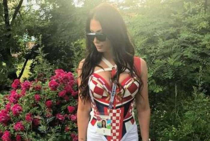 Ivana Gurgic, mulher do zagueiro Vida, faz sucesso nas redes sociais 