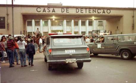 STJ restabelece condenações de policiais por massacre do Carandiru