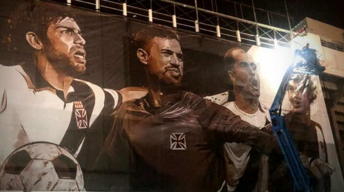 Edmundo e Rom&aacute;rio marcaram &eacute;poca no Vasco