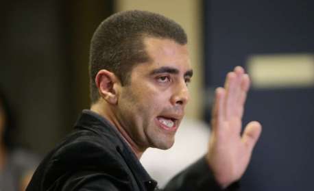 Doutor Bumbum tem o registro de médico cassado no Distrito Federal