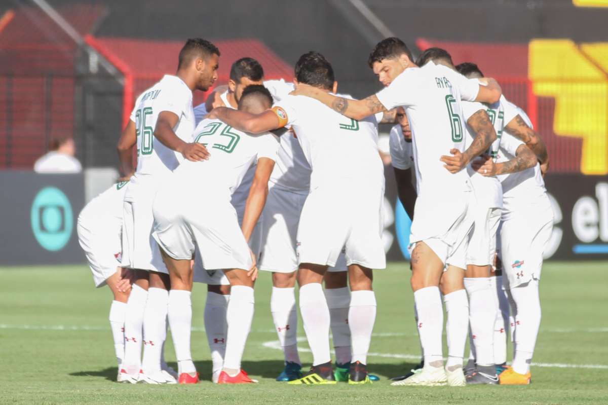 Fluminense tenta renovar contrato de jogadores que encerram vínculo com clube ainda em 2018 - Adelson Costa/Parceiro/Agência O Dia