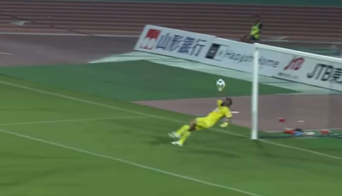 Muralha falhou neste fim de semana - Reprodução Internet