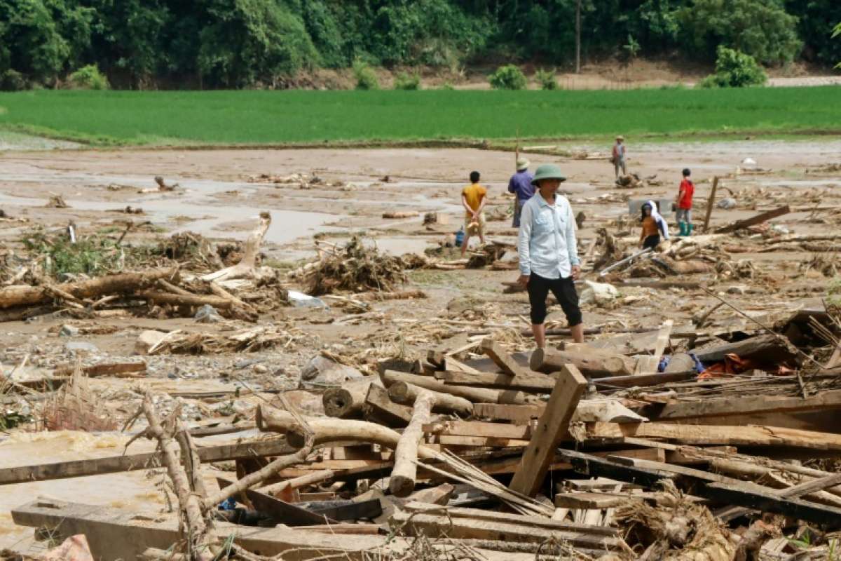 Tempestade provocou inúmeros deslizamentos de terras - AFP