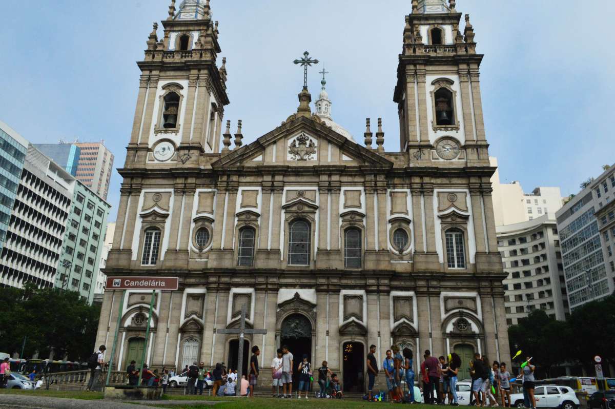 Marcha contra o &oacute;dio vai se concentrar em frente &agrave; Igreja da Candel&aacute;ria - Paulo Carneiro/Parceiro/Ag&ecirc;ncia O Dia