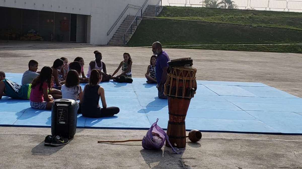 Aulas de capoeira no Parque Radical
