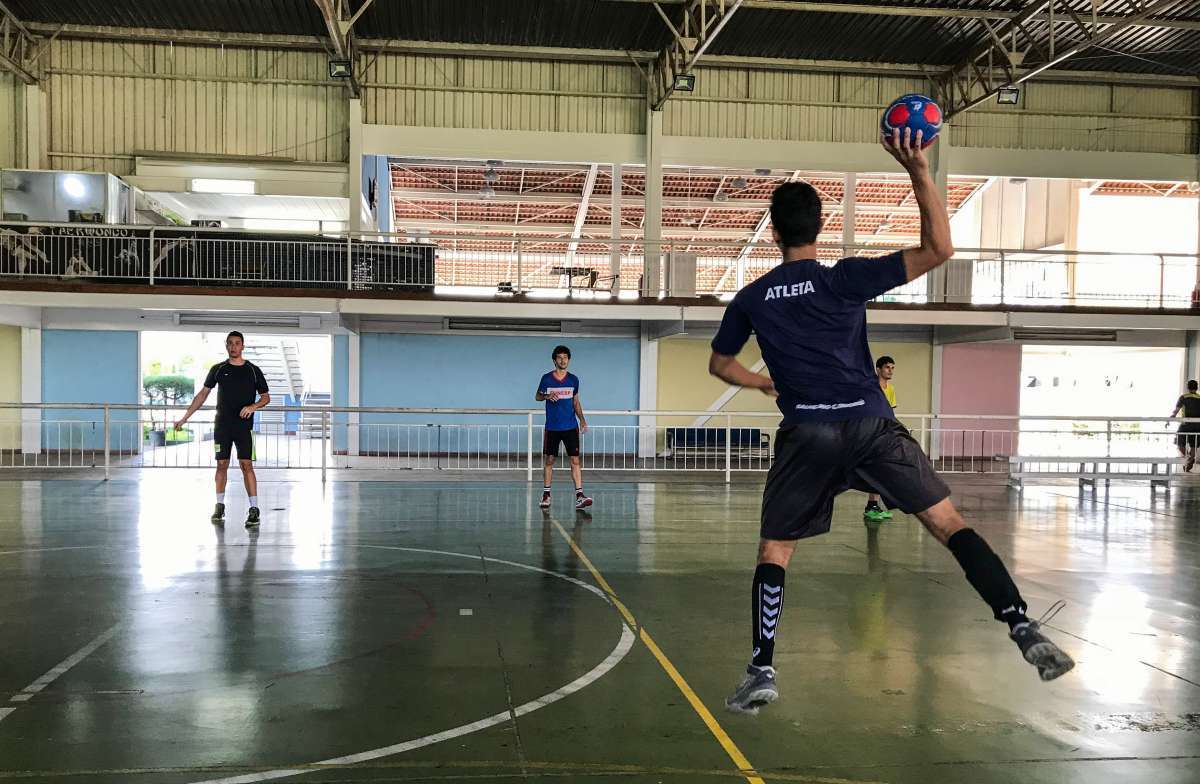 Equipe de handebol de Campos vai disputar a final do Campeonato Estadual