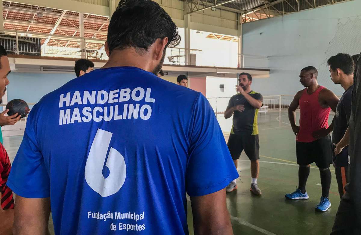 Equipe de handebol de Campos vai disputar a final do Campeonato Estadual - Divulgação