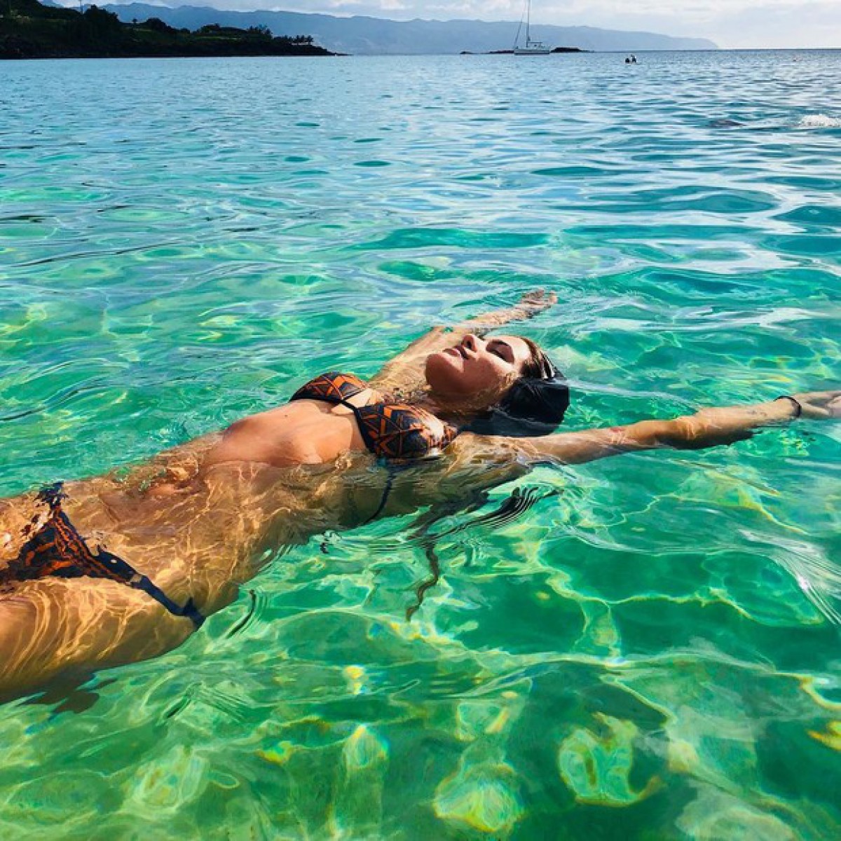 Antonia Morais mostra o bumbum nas redes sociais