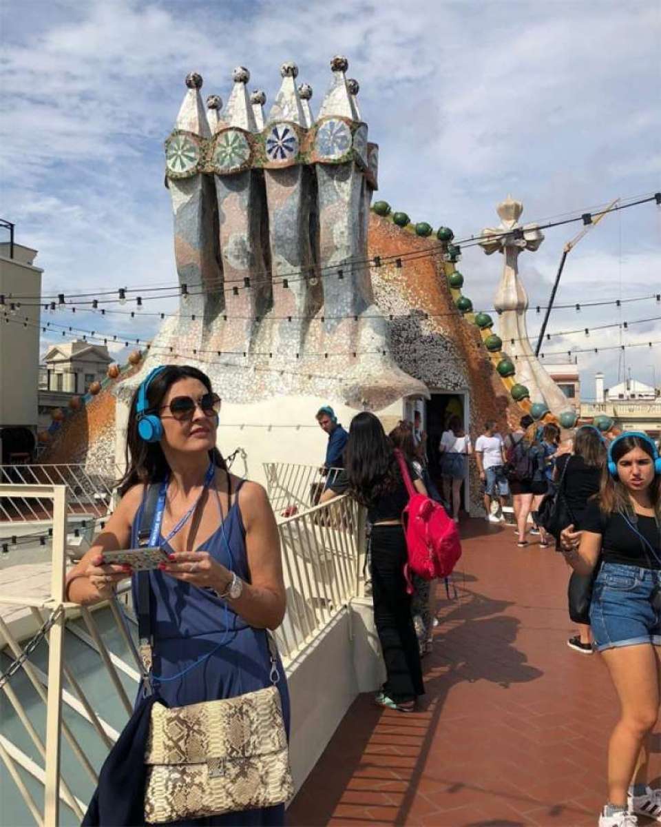 Fátima Bernardes está de férias na Espanha