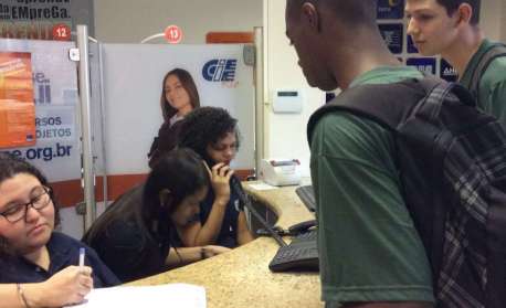 CIEE tem oportunidades de estágio e Jovem Aprendiz para moradores de Nova Iguaçu