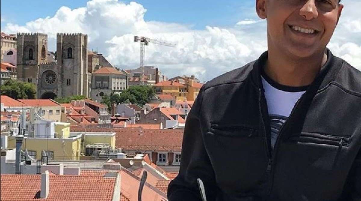 Adélcio morava lá há oito anos - Reprodução / Instagram