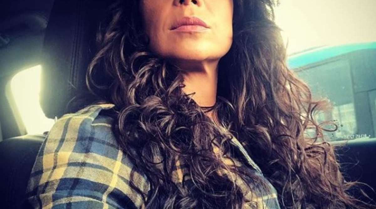Vanessa Gerbelli na pede de Herodíade, em 'Jesus' da Record TV