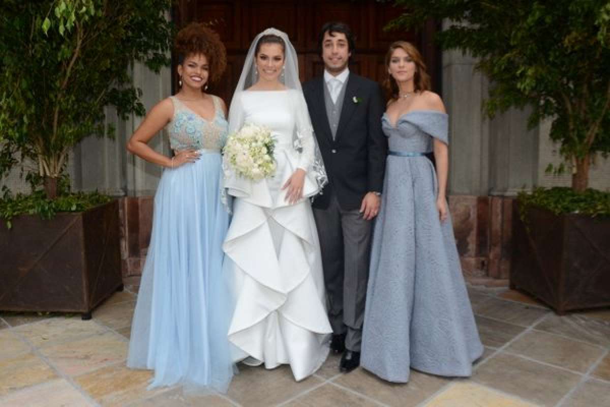 Isabella Santoni e Caio Vaz