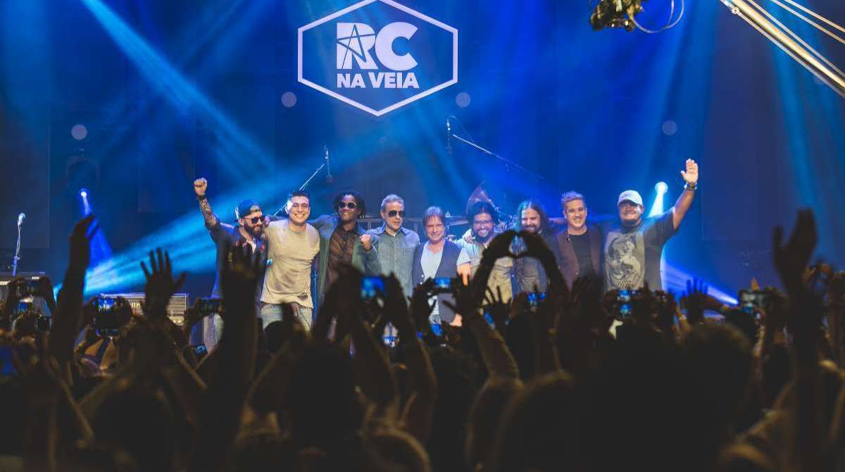 Dudu Braga lan&ccedil;a DVD do projeto RC na Veia