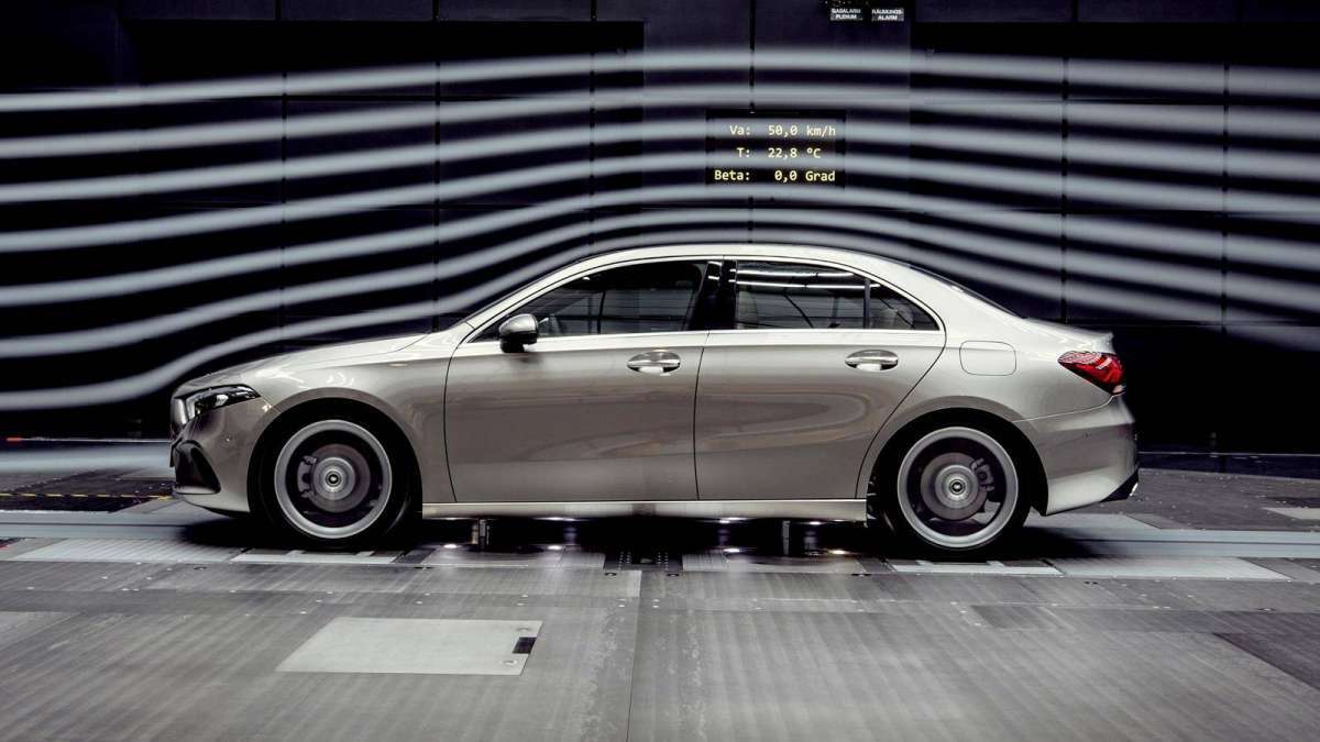 Caimento da carroceria oferece menos atrito e, por isso, promete reduzir o consumo de combustível - Divulgação