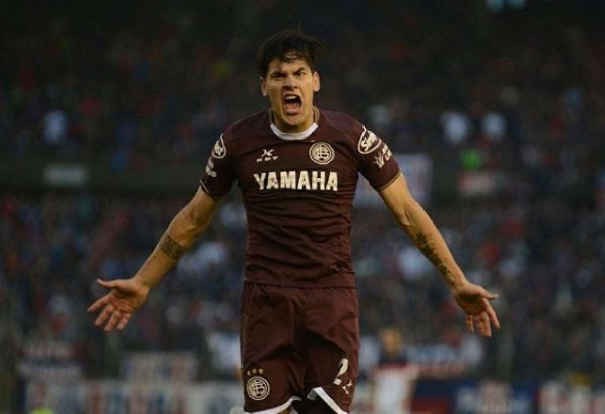 Gustavo Gómez se destacou no Lanús - Reprodução Instagram