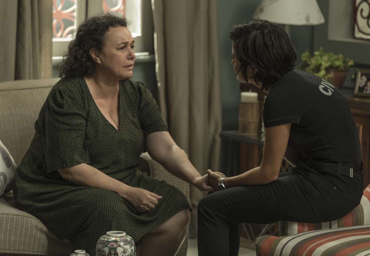 Kelzy Ecard e Nanda Costa