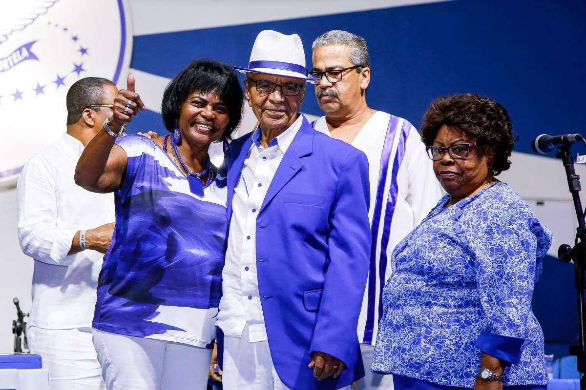 Bolo para Monarco e show histórico de Mariene de Castro marcam Feijoada da Família Portelense de agosto