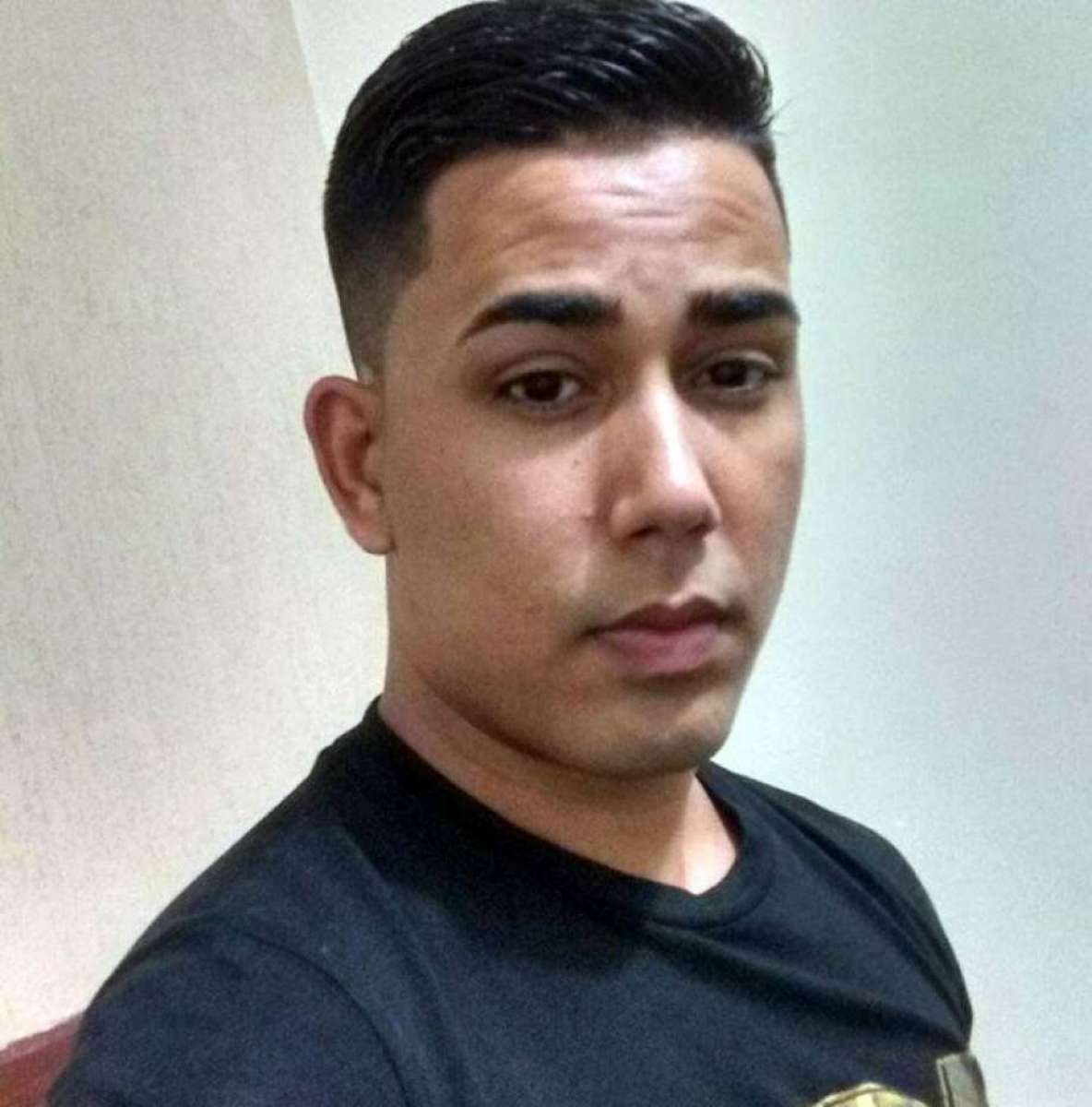 Anderson teria agredido a mulher e fugido após a morte dela