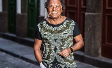 Paulinho Mocidade comemora volta de samba-enredo à arquibancada do Botafogo: 'Orgulhoso'