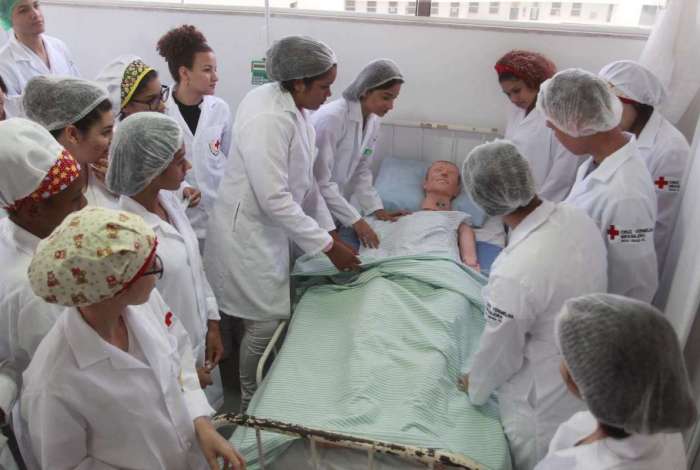 Curso de Enfermagem da Escola da Cruz Vermelha de Nova Iguaçu 09/08/18