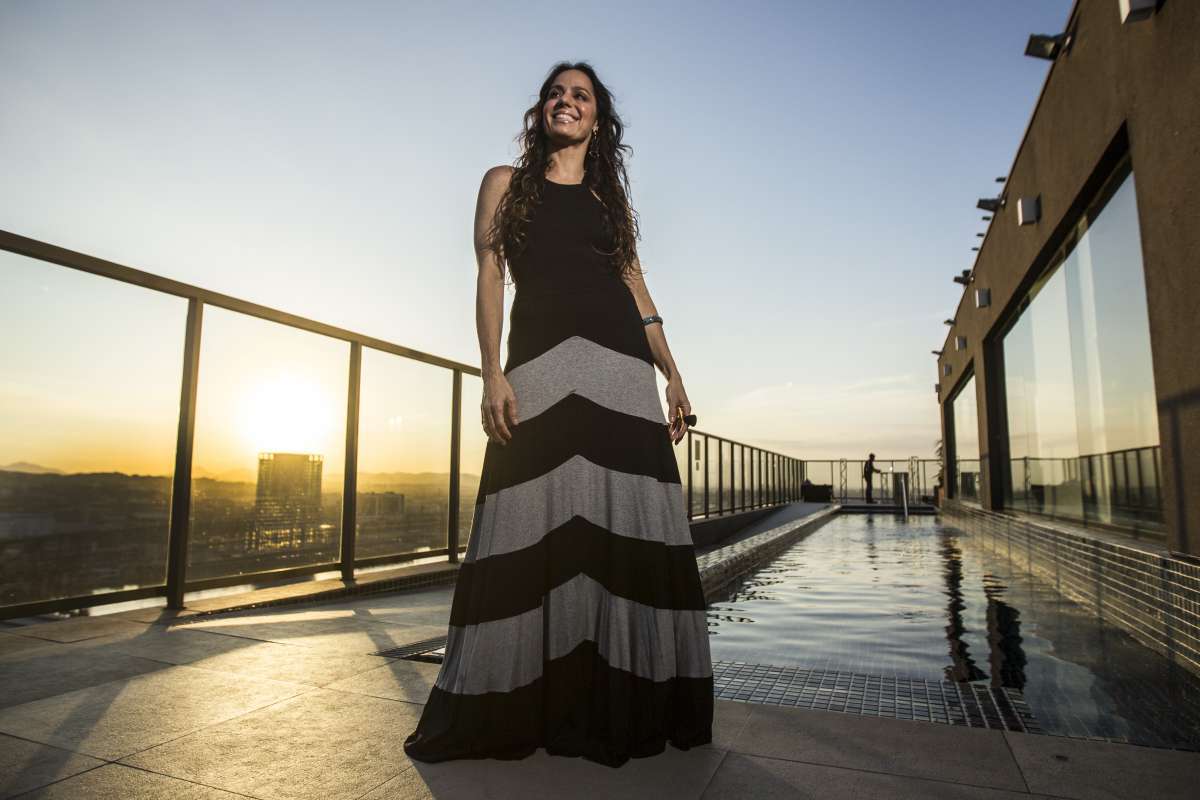 D MULHER - entrevista com a atriz Claudia Mauro no ar em '