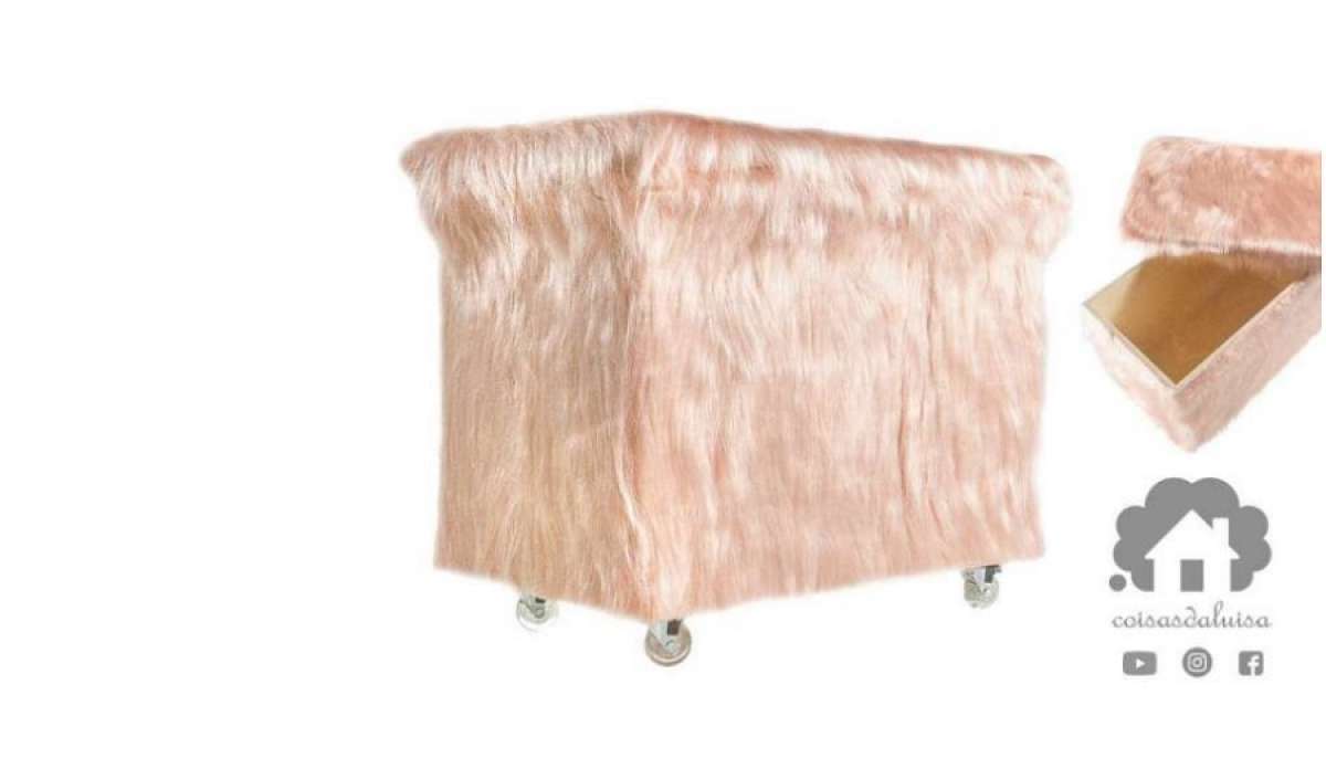 Puff baú decorado em estilo escandinavo