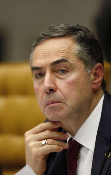 Processo contra o registro da candidatura de Lula foi distribu&iacute;do ao ministro Lu&iacute;s Roberto Barroso - Rosinei Coutinho / STF