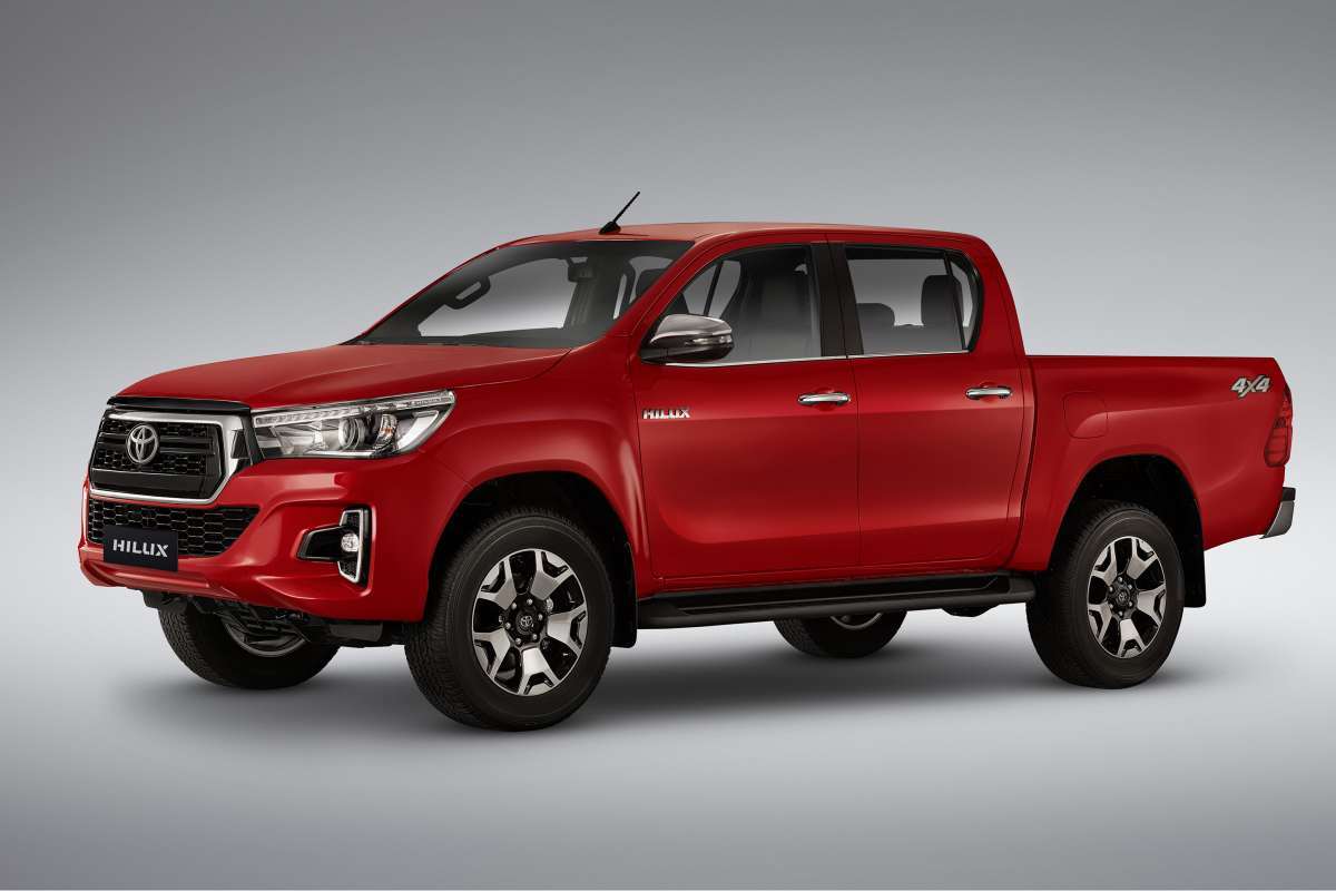 Toyota Hilux De Cara Nova Automania O Dia