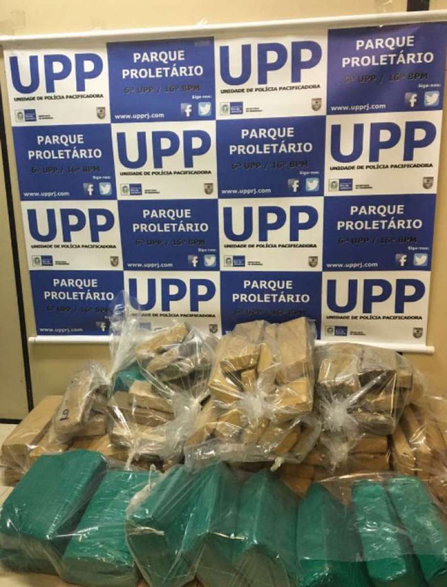 Droga apreendida na Chatuba