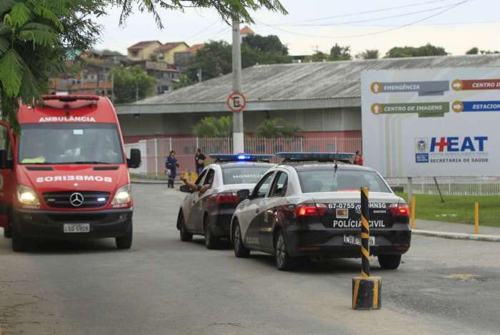 Policial foi socorrido ao Hospital Estadual Alberto Torres
