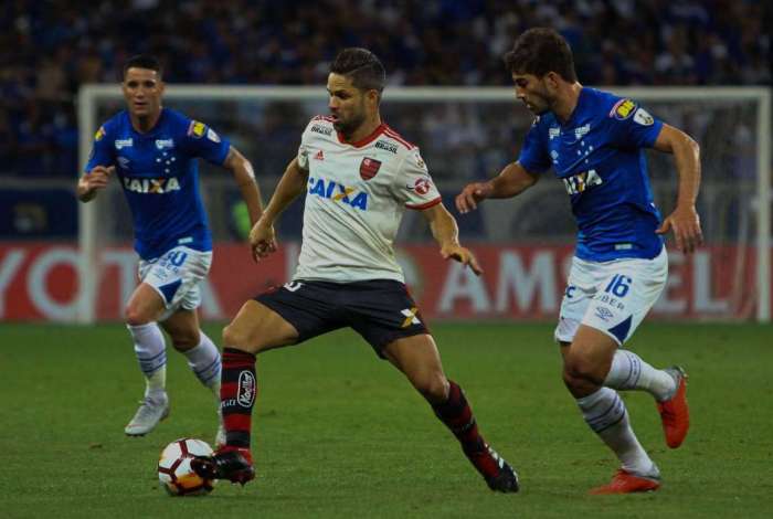 Flamengo venceu mas deu adeus à Libertadores