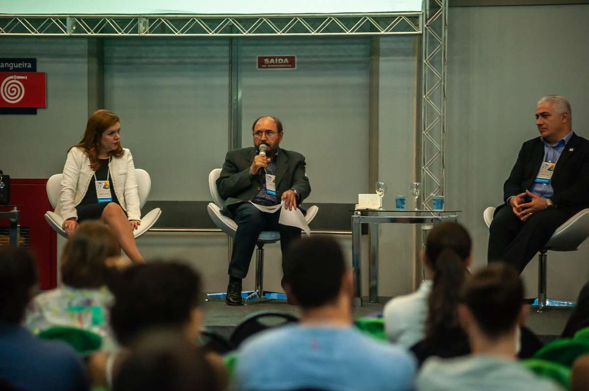 Participantes do Congresso Brasileiro de Geologia elabora Carta do Rio com propostas para o desenvolvimento do setor de Geociências. Documento será enregue para presidenciáveis