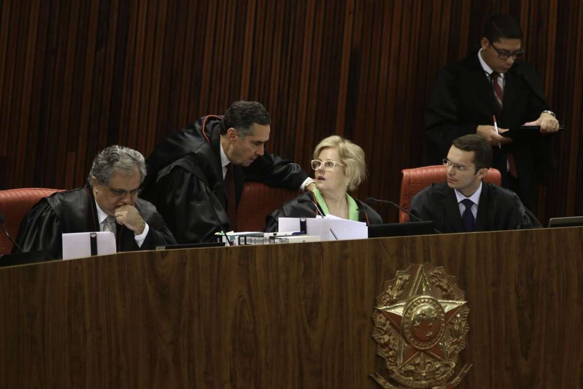Decis&atilde;o foi anunciada pela presidente TSE, a ministra Rosa Weber - Fabio Rodrigues Pozzebom / Ag&ecirc;ncia Brasil