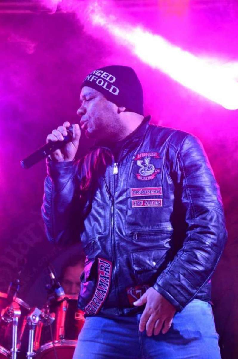 Edu Gomes, que faz parte do grupo motociclístico Pecadodes MC, se apresentará no sábado
