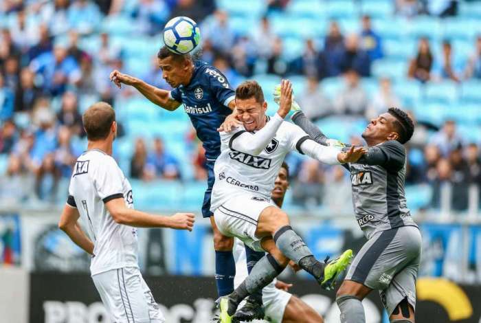 Botafogo foi goleado pelo Grêmio