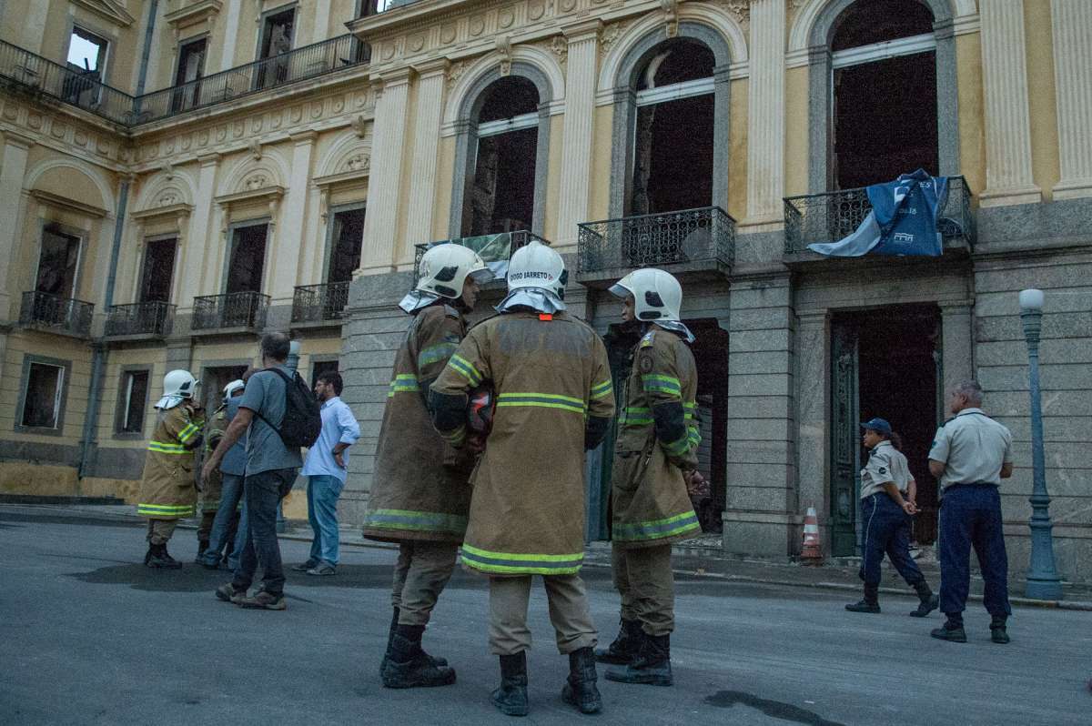 Polícia Federal recolheu imagens de câmeras do Museu Nacional - Armando Paiva 