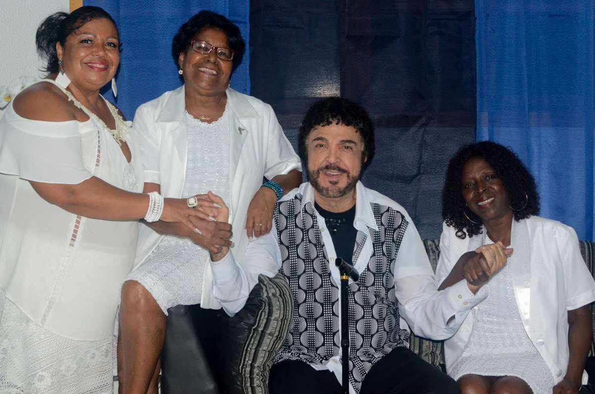 Cantor Luiz Ayrão vai desfilar na Portela no Carnaval 2019