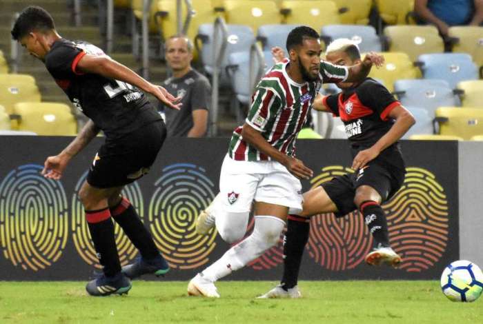 Fluminense empatou com o Vitória
