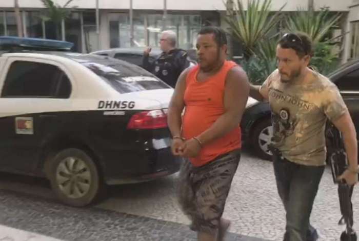 Ailton Severino de Souza, o Porquinho ou ParÃ¡, foi preso nesta sexta-feira por agentes da Delegacia de HomicÃ­dios de NiterÃ³i, SÃ£o GonÃ§alo e ItaboraÃ­ (DHNSGI), em Araruama