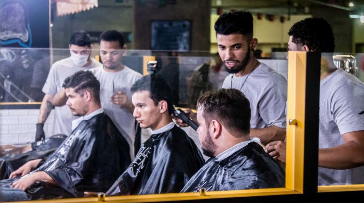 Club Men Salon chega às estações do Metrô