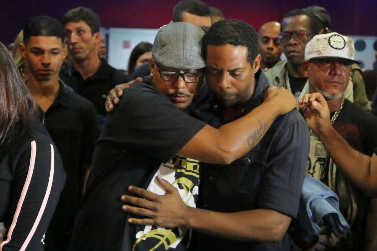 Corpo de Mr. Catra é velado no Teatro João Caetano, no Centro do Rio