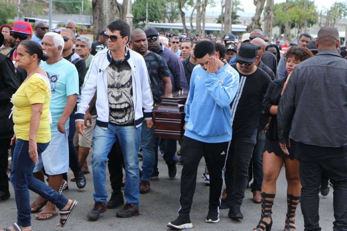 Rômulo Costa e Priscila Nocetti